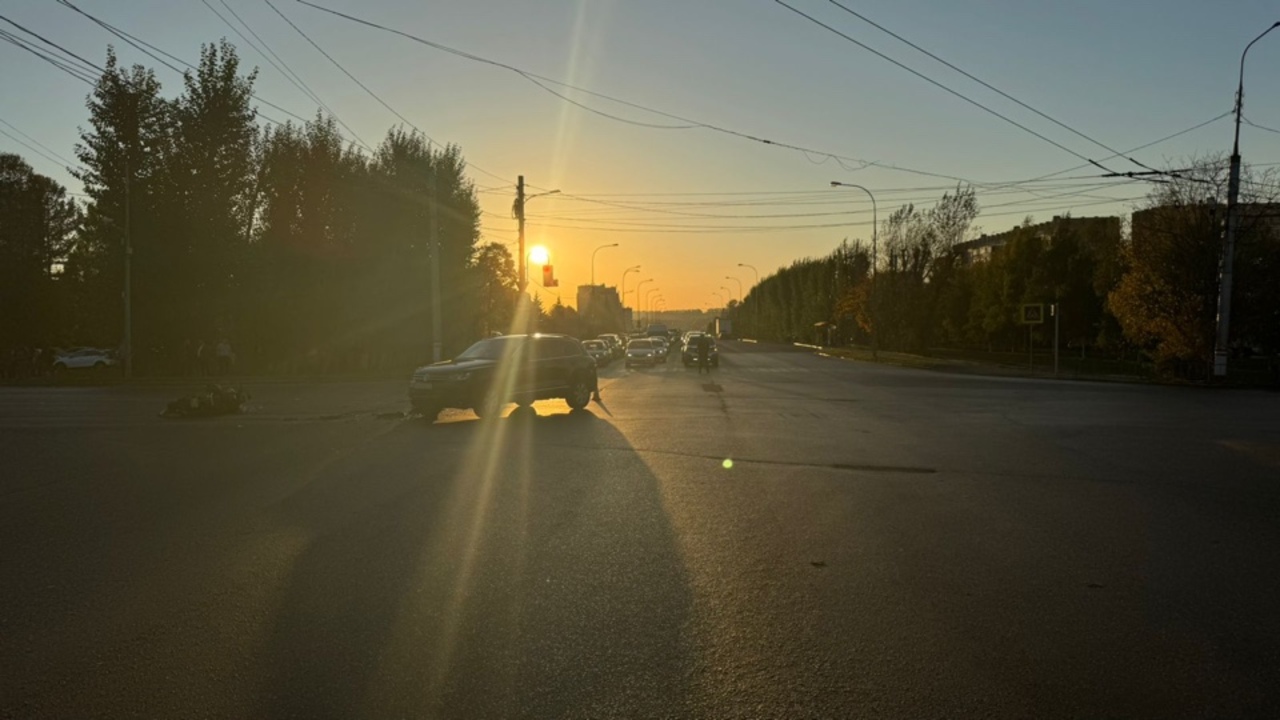 В Саранске водитель «Туарега» сбила мотоциклиста 