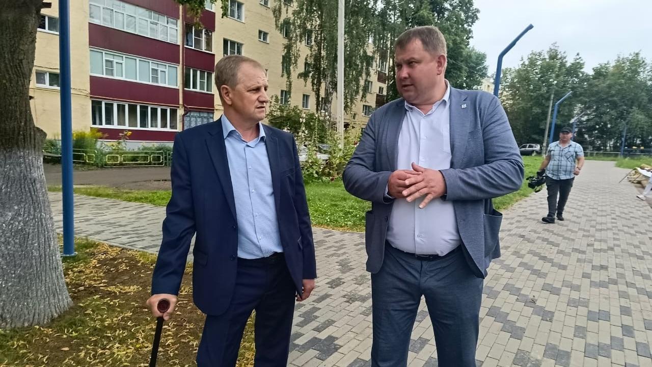 В Мордовии ветеран СВО перенимает управленческий опыт под руководством мэра Саранска