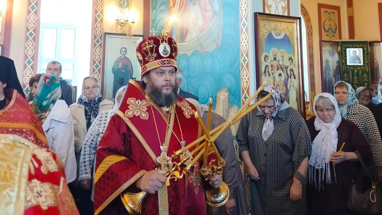 В селе Большеигнатовского района отметили 10-летие восстановления прихода В селе Большеигнатовского района отметили 10-летие восстановления прихода