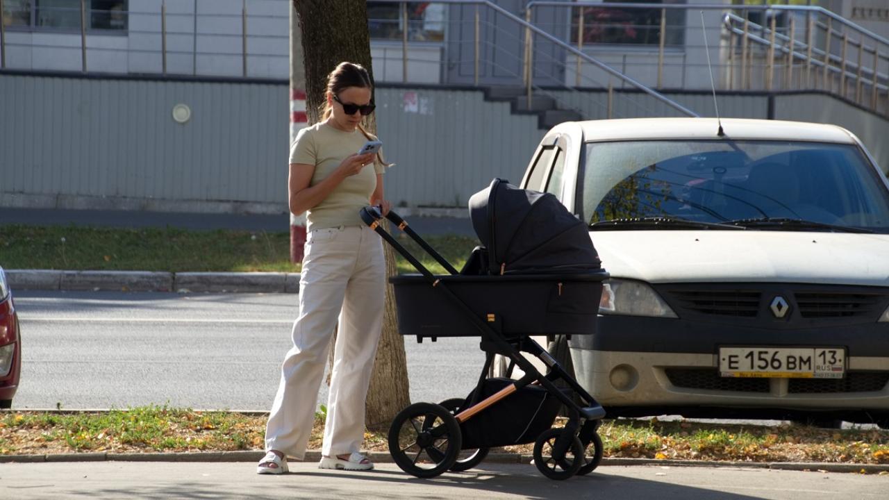 В Мордовии усилили поддержку молодых мам и детей-сирот 