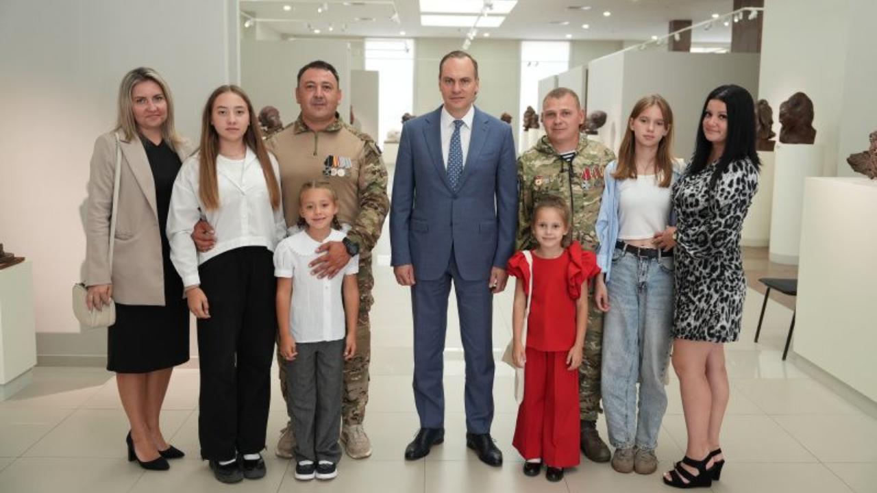 В Саранске семьи из регионов Поволжья представили проекты в полуфинал «Большой перемены» В Саранске семьи из регионов Поволжья представили проекты в полуфинал «Большой перемены»