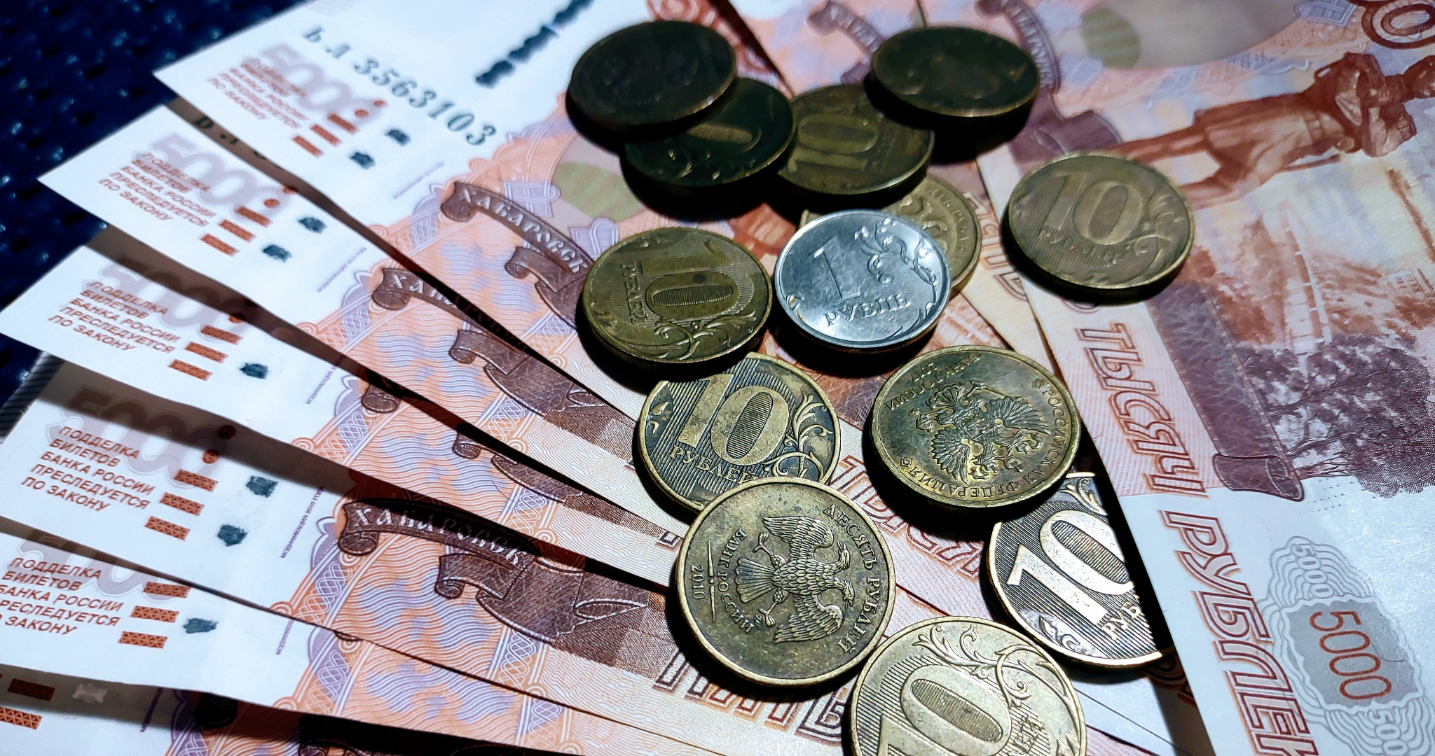 Охранная фирма задолжала своим сотрудникам сотни тысяч рублей 