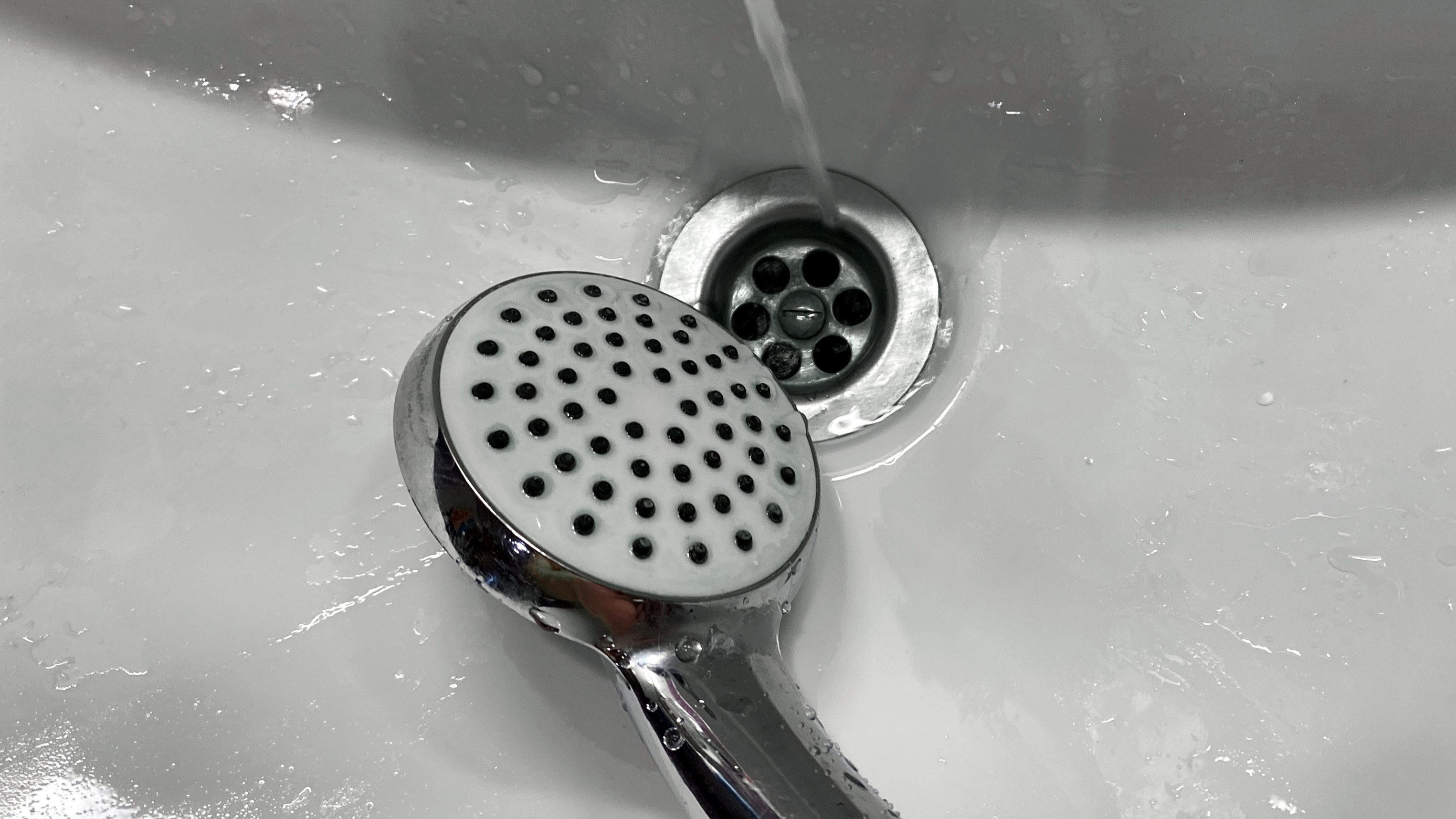 На Светотехстрое отключат воду