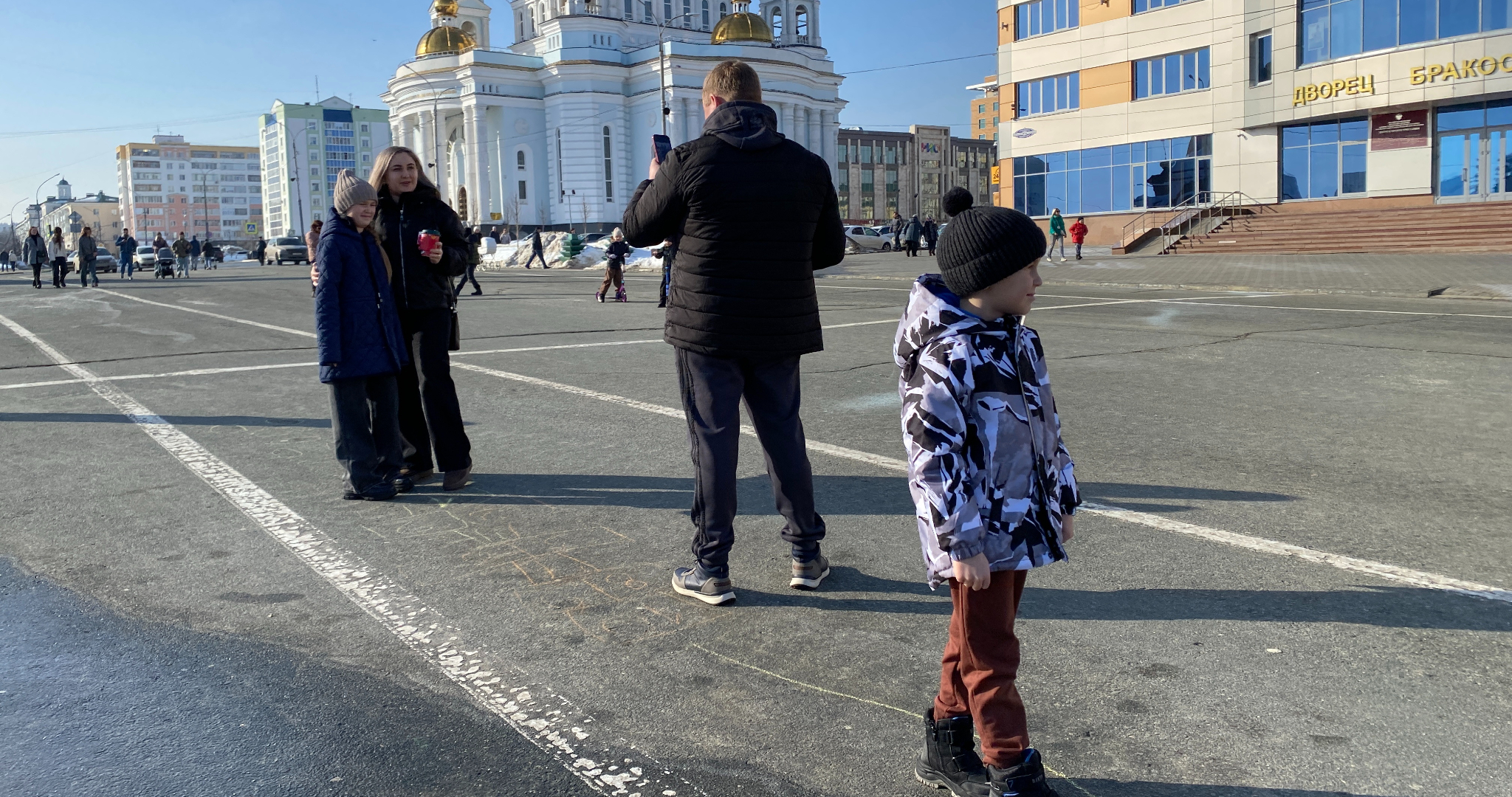 Соцфонд анонсировал приём заявок на семейную выплату 