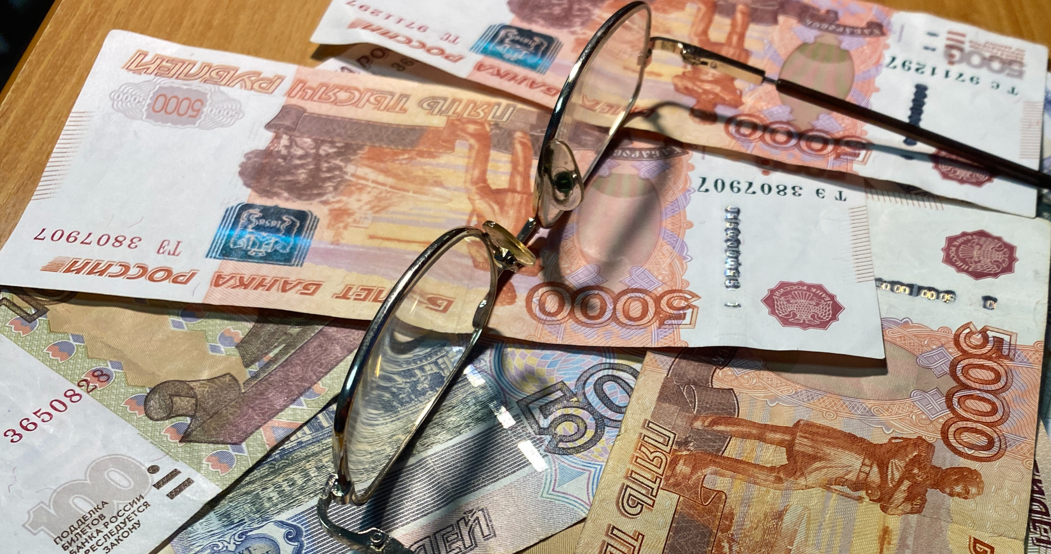 Школьник в Саранске перевёл мошенникам бабушкины 350 тысяч рублей 