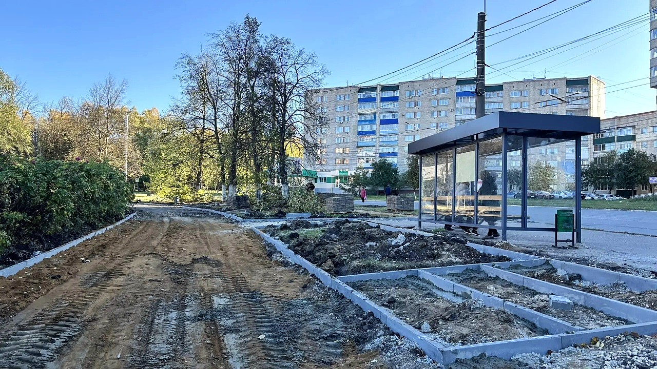 В Саранске на Энгельса ремонтируют тротуары
