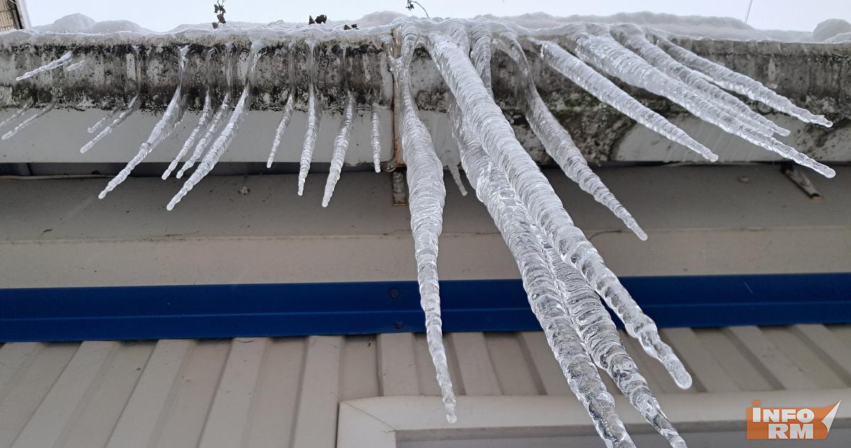 Управляющую компанию в Мордовии оштрафовали за плохую уборку снега 