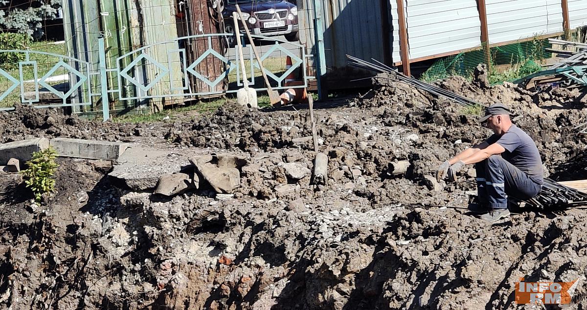 В Саранске на Фонтанном спуске начали рыть котлован для фонтана 