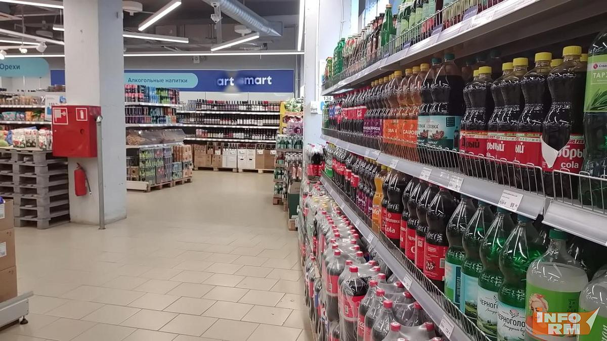 Можно ли есть и пить продукты в магазине до оплаты: ответ специалистов 