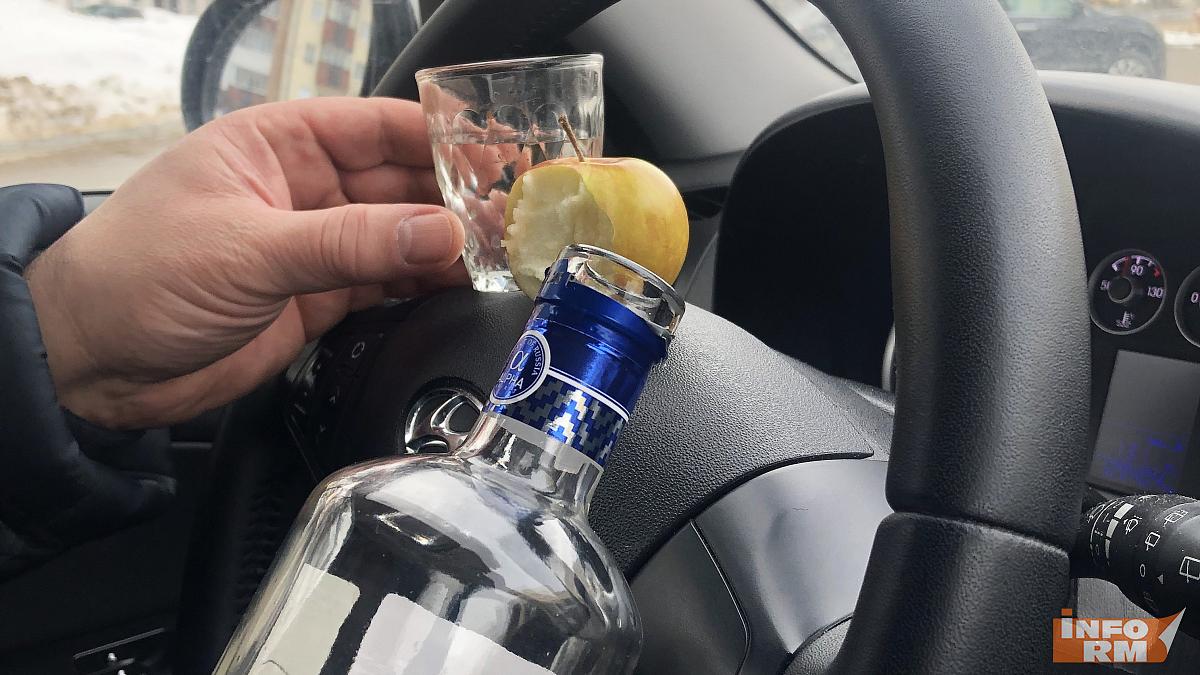 Двух пьяных водителей-рецидивистов задержали в Мордовии