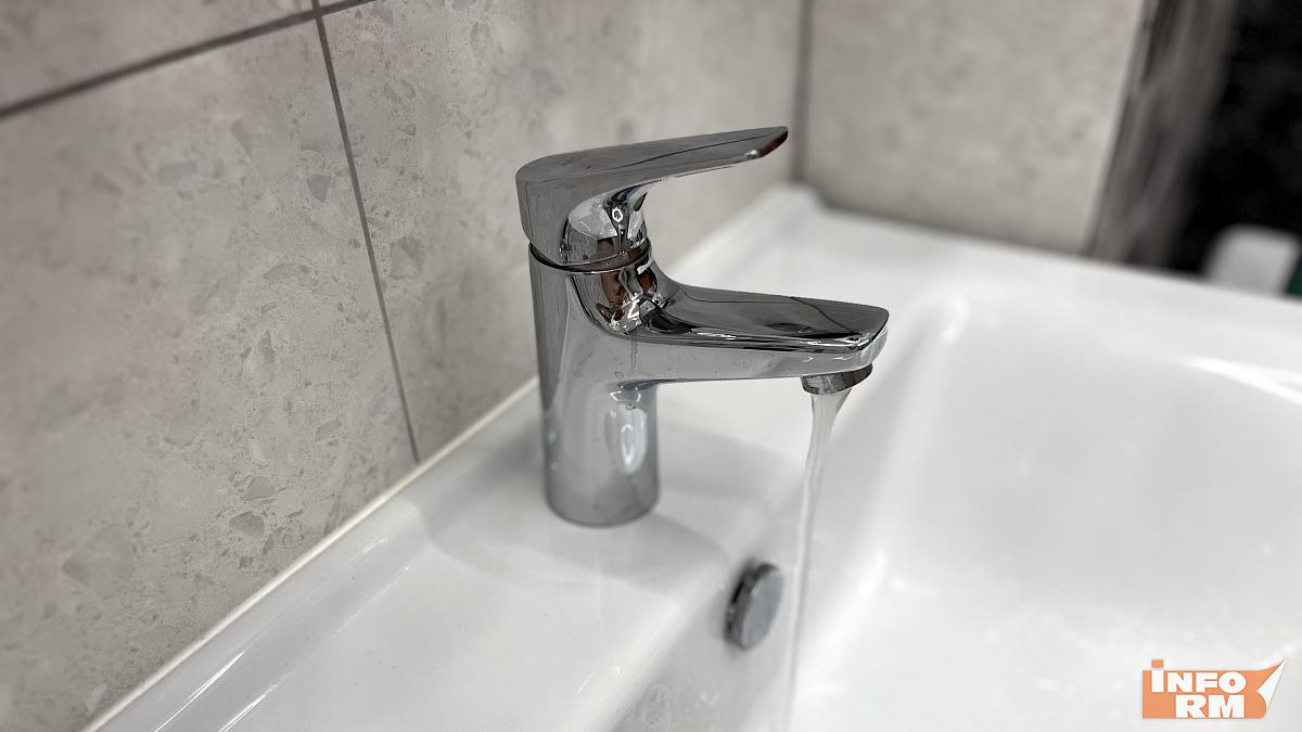 На Химмаше в Саранске ржавая вода течет из-за аварии 
