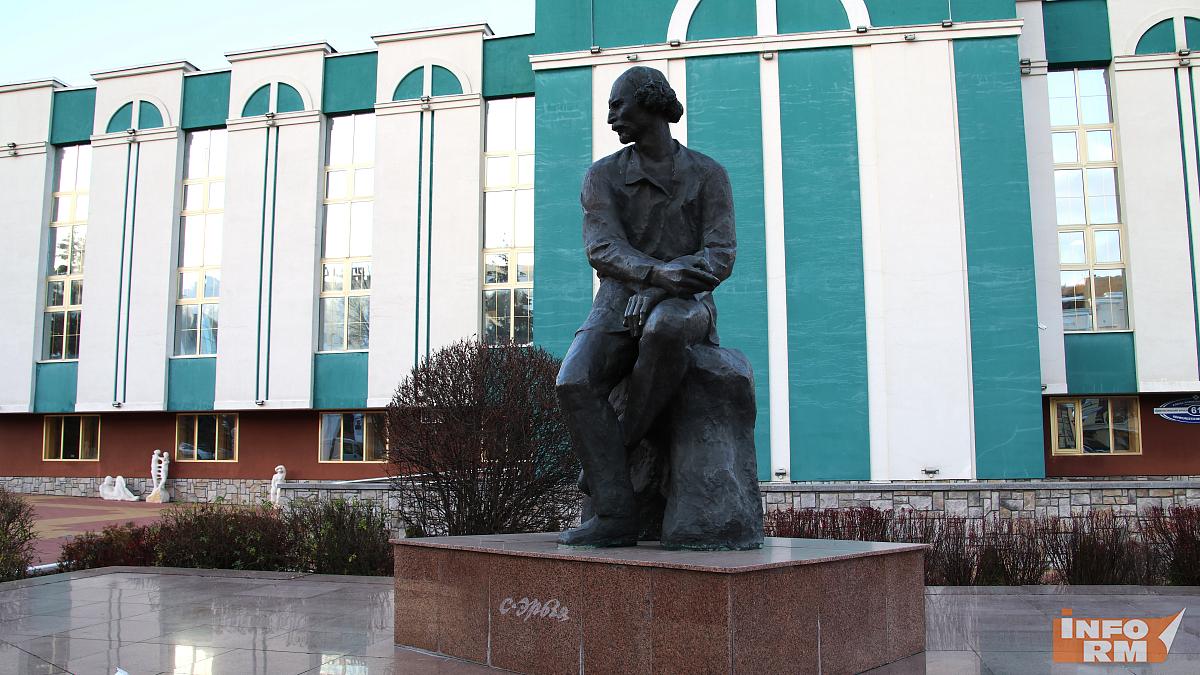 Жители Мордовии отмечают День музейного селфи