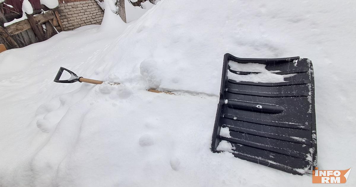 Жителей Саранска попросили взяться за лопаты 