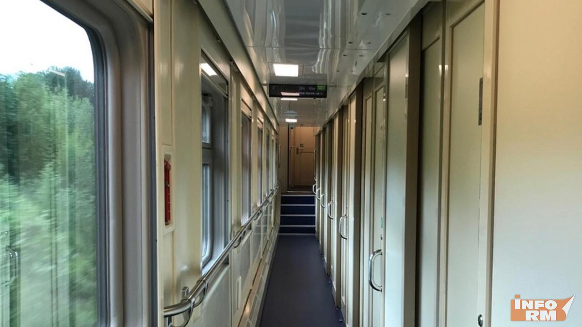 Пьяного москвича с нацистскими перстнями сняли с поезда в Мордовии Пьяного москвича с нацистскими перстнями сняли с поезда в Мордовии