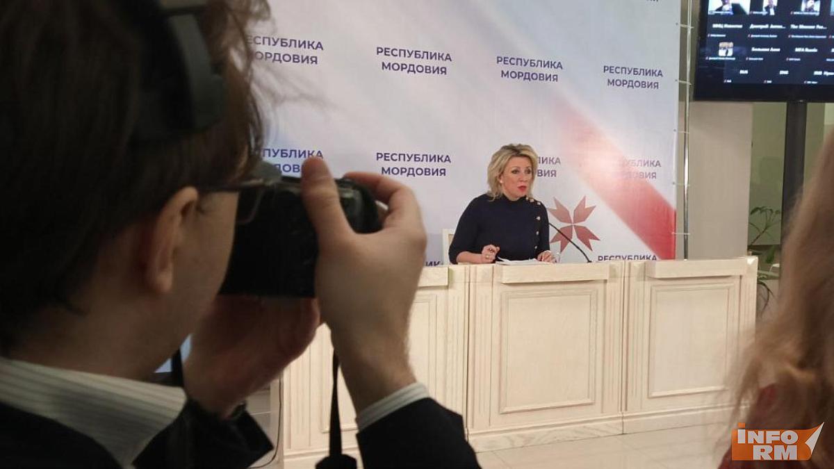 У Марии Захаровой эрзянские корни