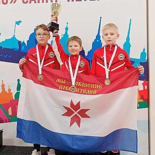 Юные спортсмены из Мордовии отличились на международном турнире по шорт-треку