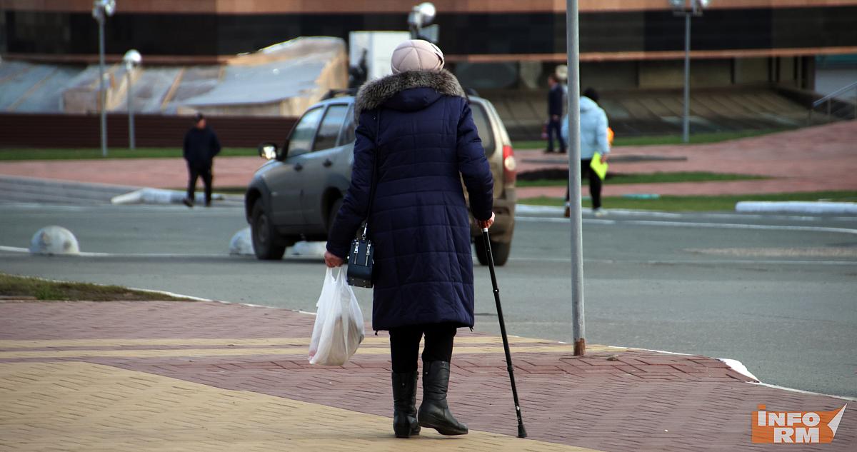 Пенсии за май некоторые жители России получат досрочно 