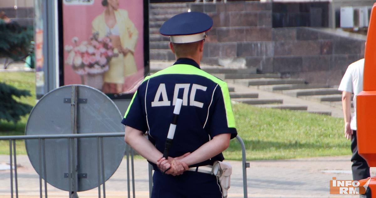 У церкви в Мордовии пассажир «Кадиллака» пытался купить сотрудников ГАИ 