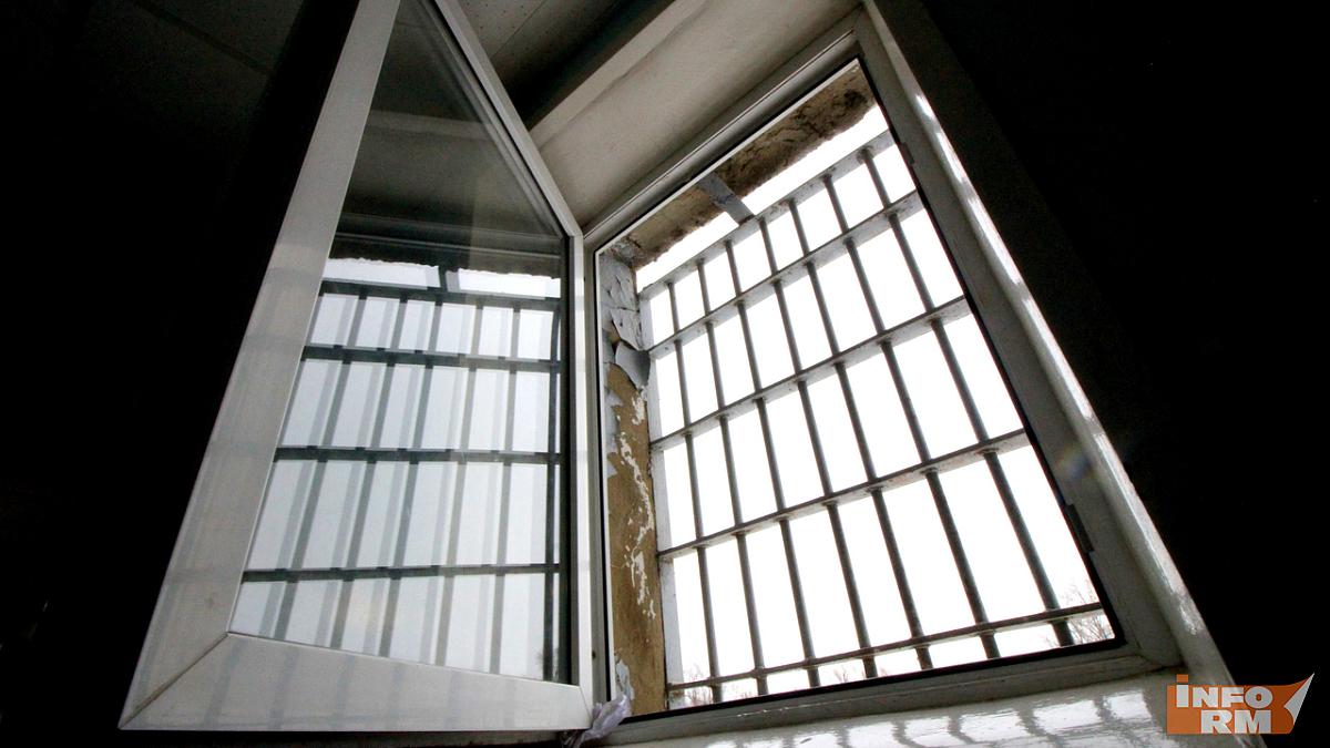 В Мордовии осуждённый пожизненно напал на сотрудника колонии 