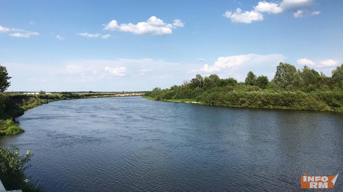В Мордовии в Суре купаться опасно В Мордовии в Суре купаться опасно