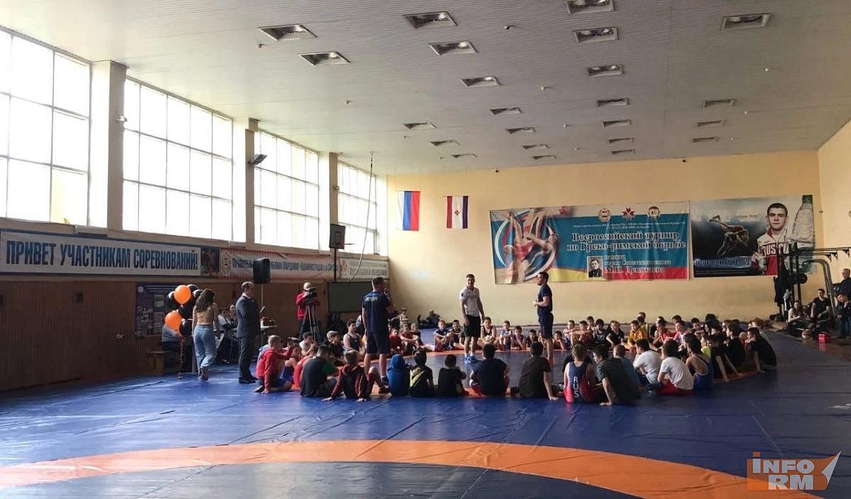 В Мордовии состоялся республиканский турнир по греко-римской борьбе ко Дню Победы