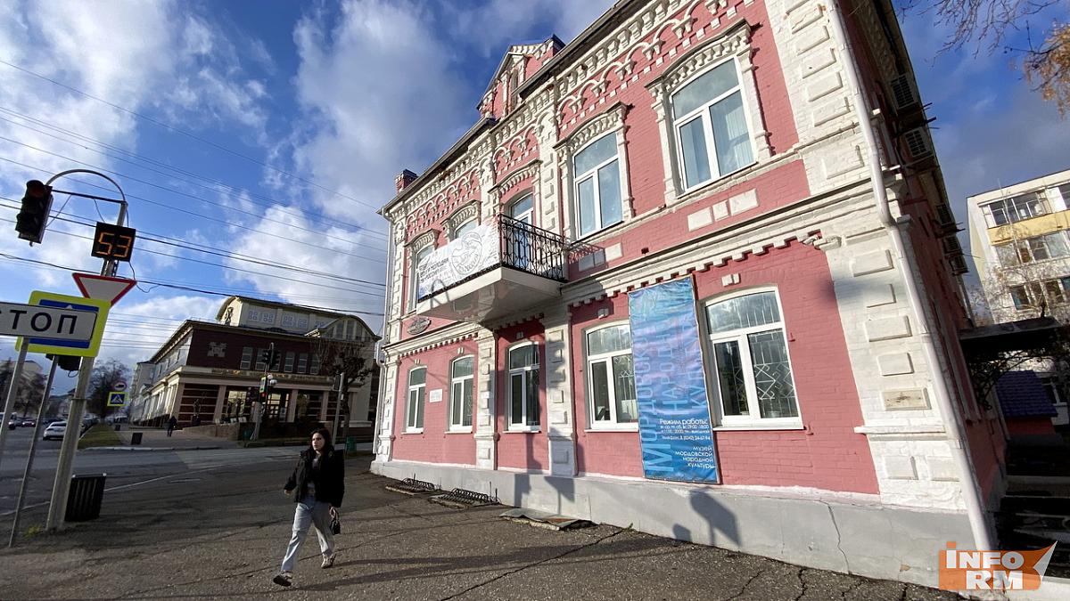 Саранск увидит глубины сознания художницы и поэтессы Дарии Зеленовой 