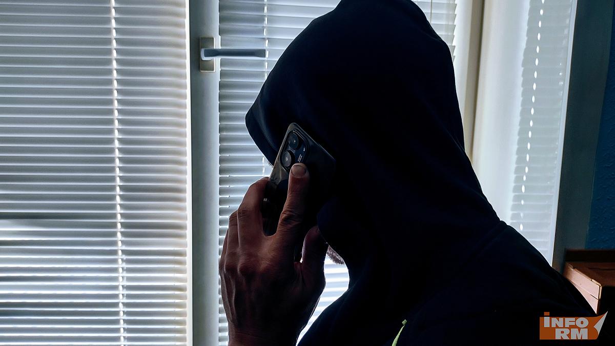 Житель Саранска перевёл аферистам 128 тысяч рублей