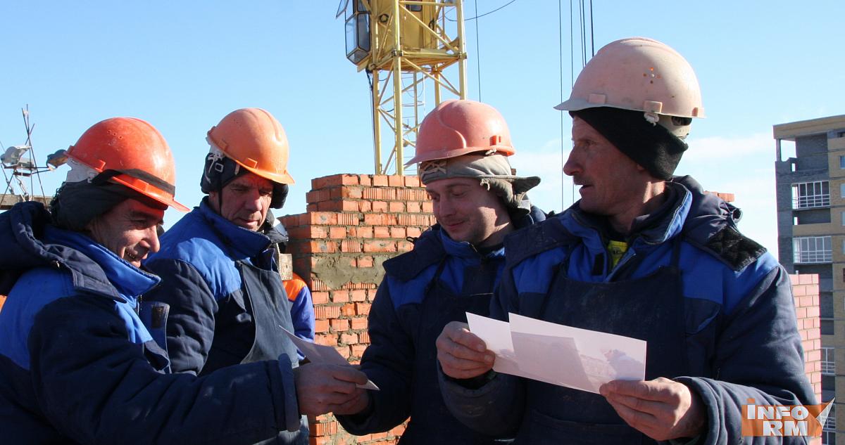 Юрист озвучил сумму штрафа за вызов сотрудника в выходной 