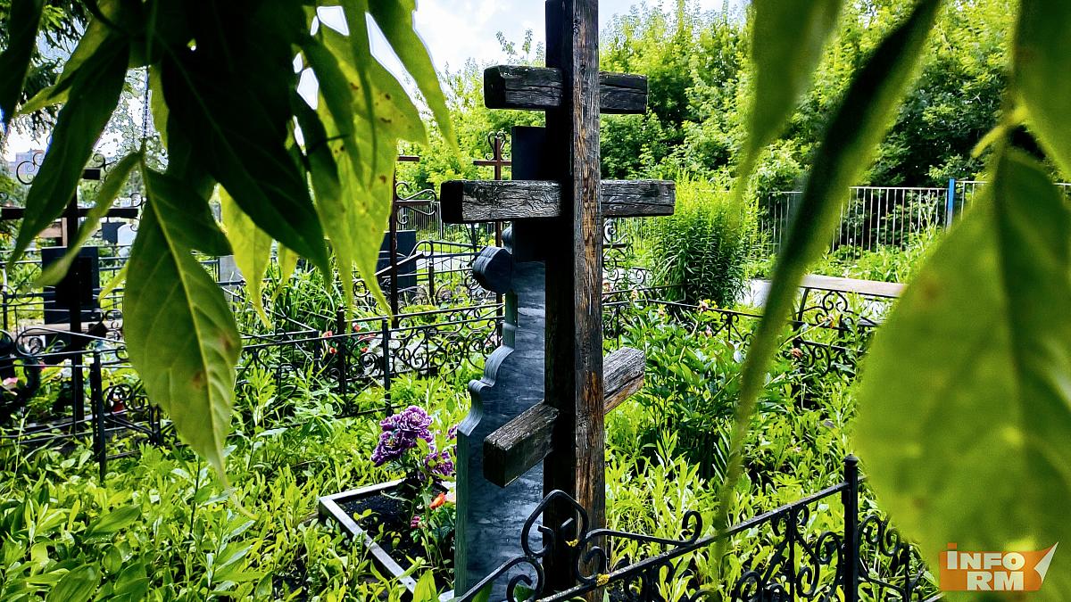 Православные Мордовии отмечают Дмитриевскую родительскую субботу 