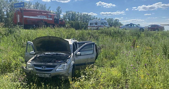 Девушка и пенсионерка в Мордовии пострадали при вылете «Ларгуса» в кювет 