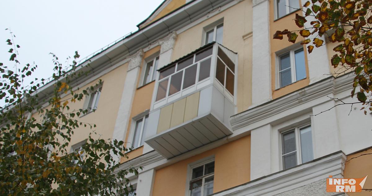 За курение на личном балконе можно получить штраф до 15 тысяч рублей 