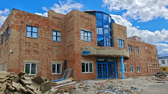 В Рузаевке на ДК «Орион» ведутся кровельные работы