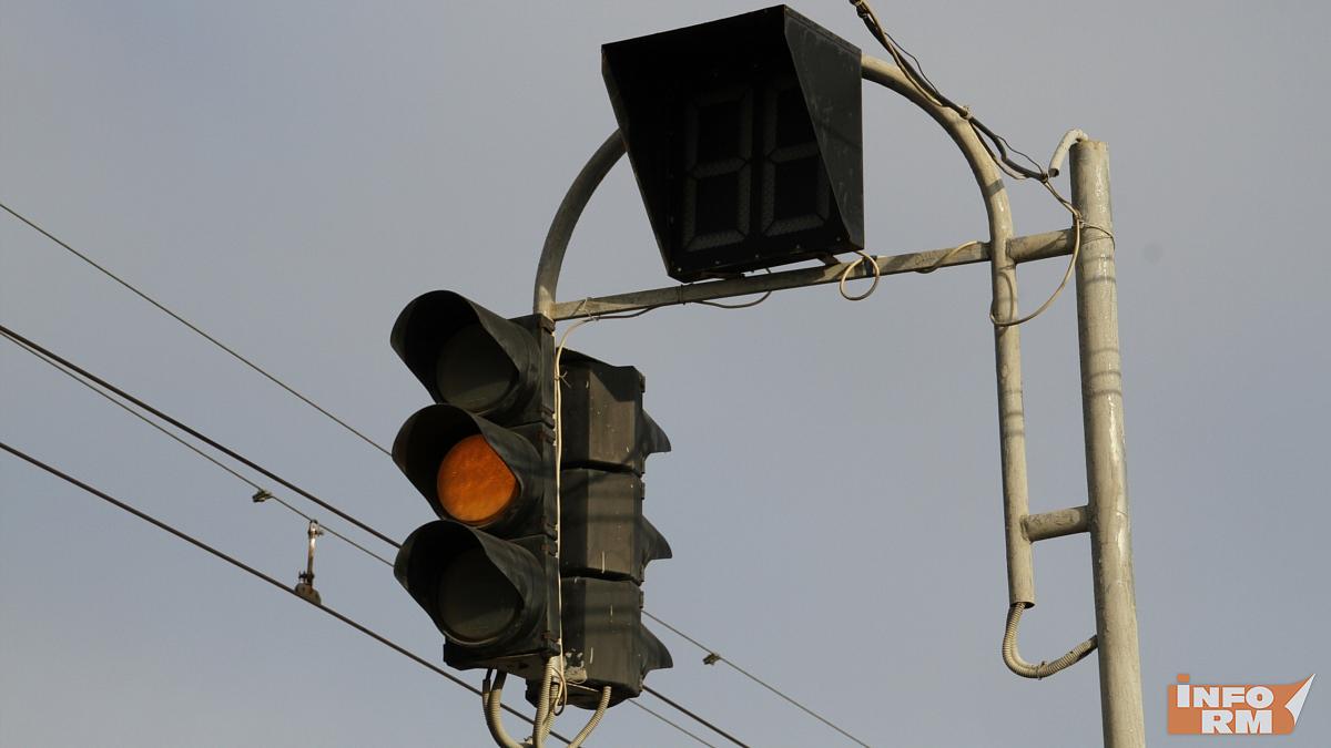 На Светотехстрое в Саранске на несколько дней отключили светофоры На Светотехстрое в Саранске на несколько дней отключили светофоры