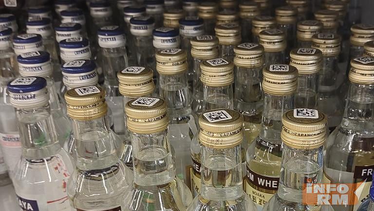 Любителей напитков покрепче в новом году ждёт грустная новость   