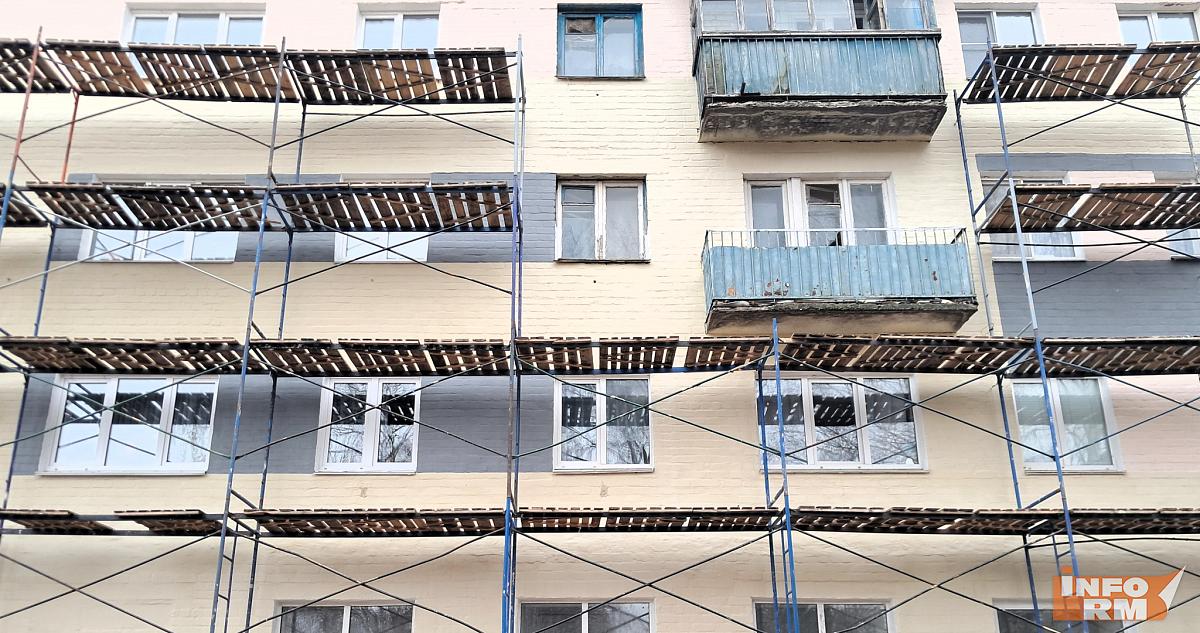 Банкам и управляющим компаниям разрешат взыскивать долги за капремонт 