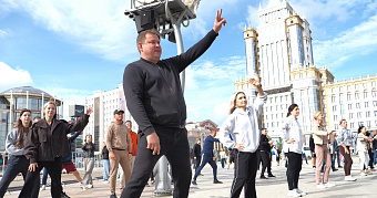В Саранске на площади Тысячелетия состоялась общегородская зарядка 