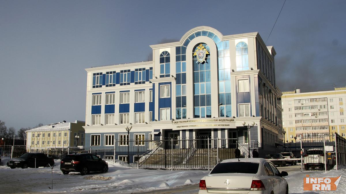 Житель Саранска лягнул полицейского на следственном эксперименте