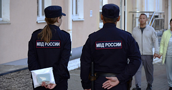 Полицейский помог тяжелобольному жителю Мордовии вернуться домой 