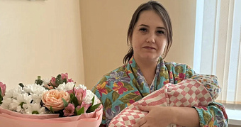 Малышку, которая родилась 1 января в Мордовии, назвали Алисой 