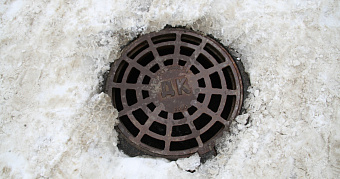 Жителей Мордовии попросили обозначить канализационные люки 