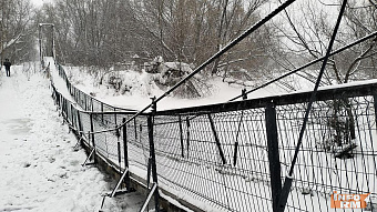 В Саранске закрыли пешеходный мост через Инсар