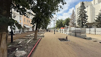 В Саранске на проспекте Ленина установили светофорные опоры