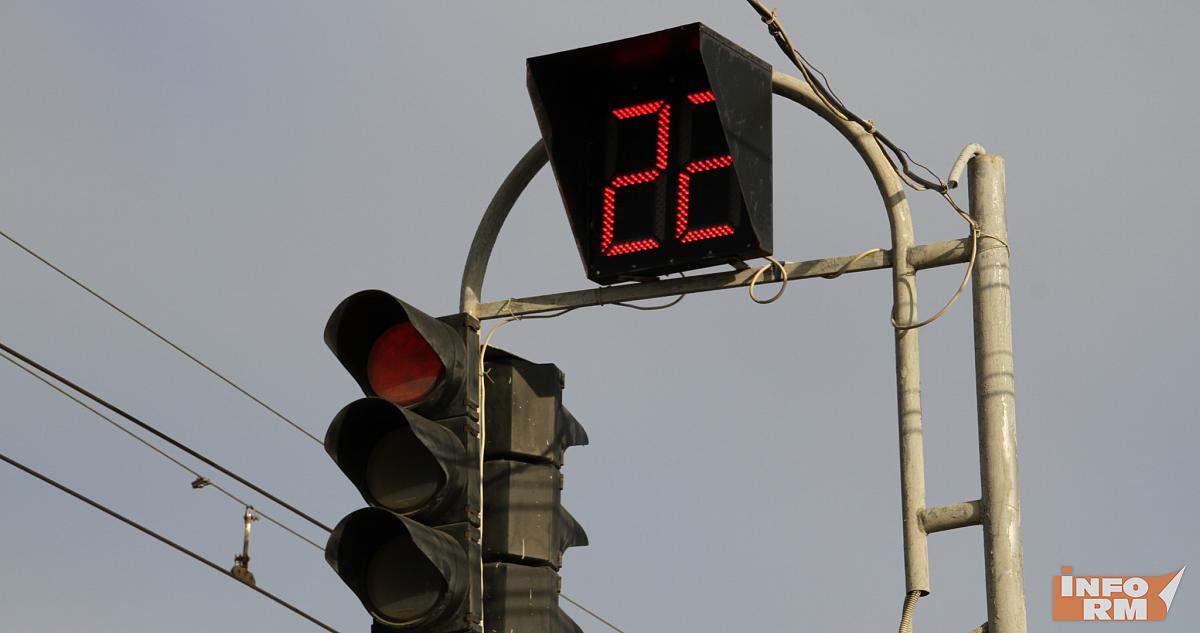 В Саранске 17 марта отключат светофор на улице Полежаева 