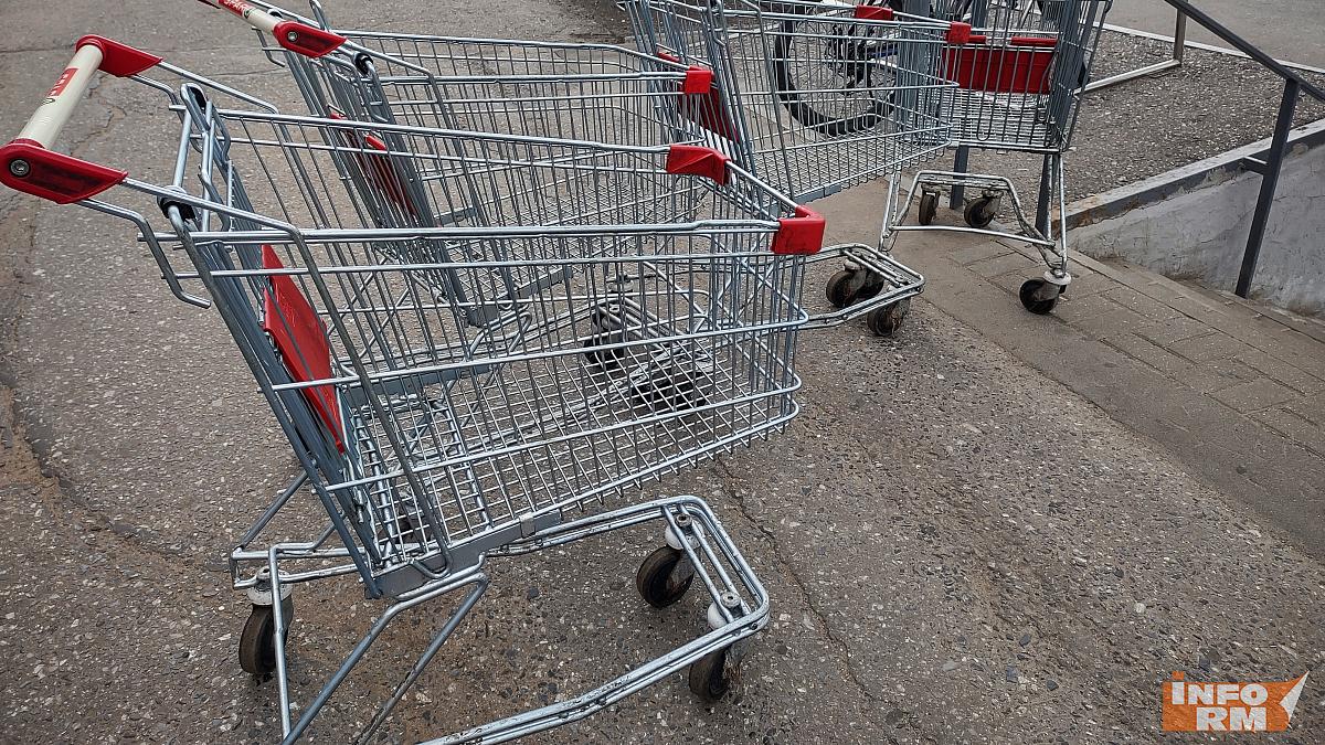 В Мордовии ищут похитителя магазинной тележки В Мордовии ищут похитителя магазинной тележки