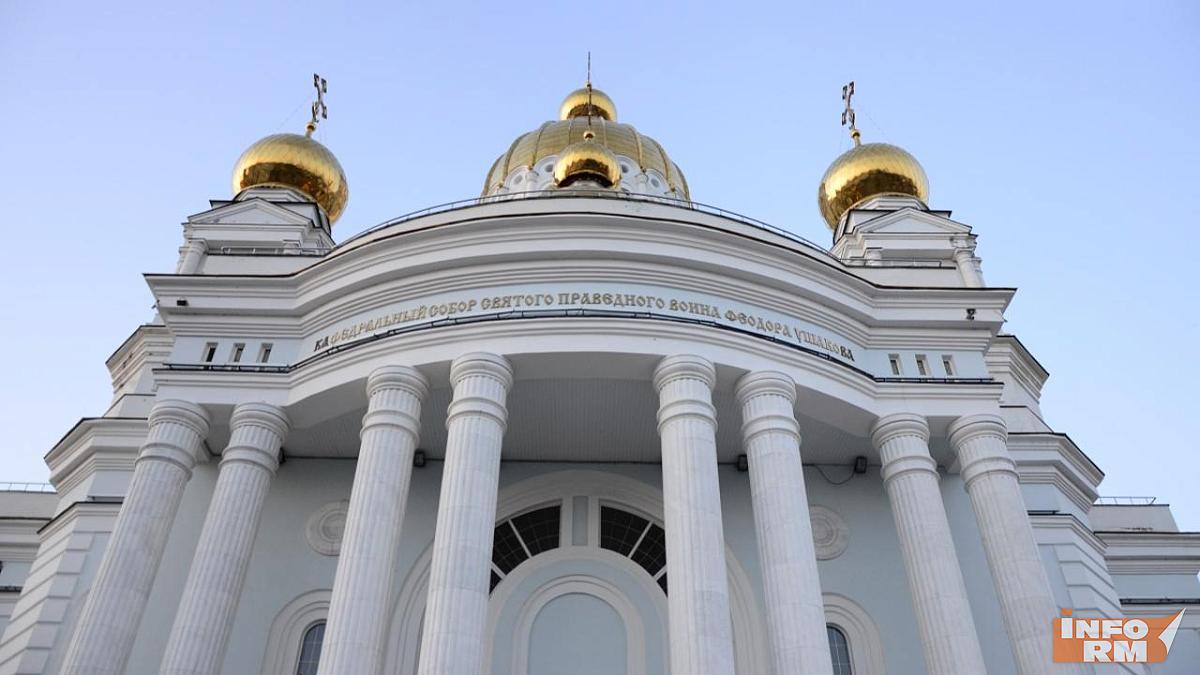 Крещенская и богоявленская вода: священники Мордовии развенчали мифы