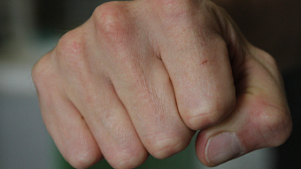 Житель Мордовии жестоко избил свою маленькую дочь