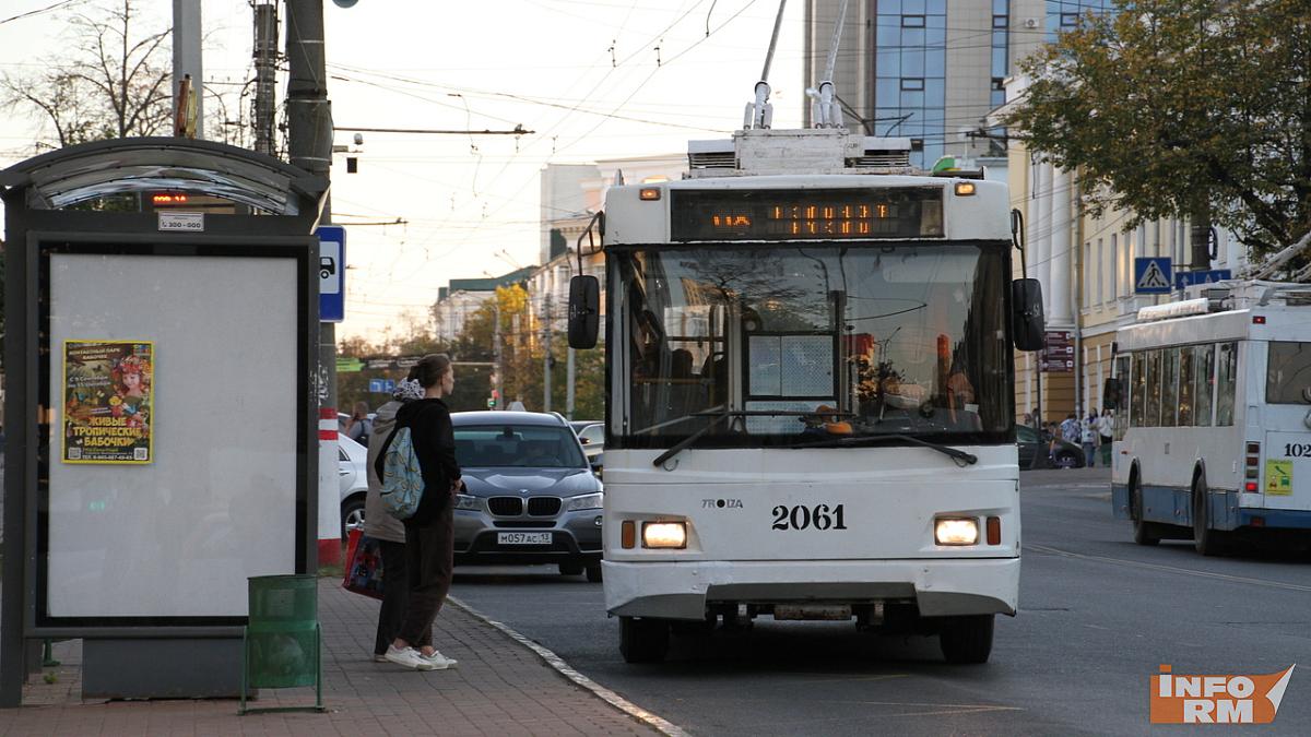 В России могут запретить высаживать пенсионеров из автобусов и троллейбусов 