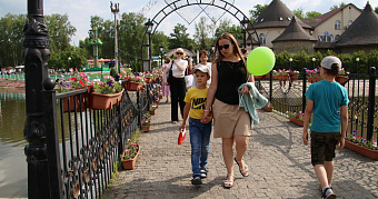 Майские праздники в 2026 году окажутся рекордно короткими 