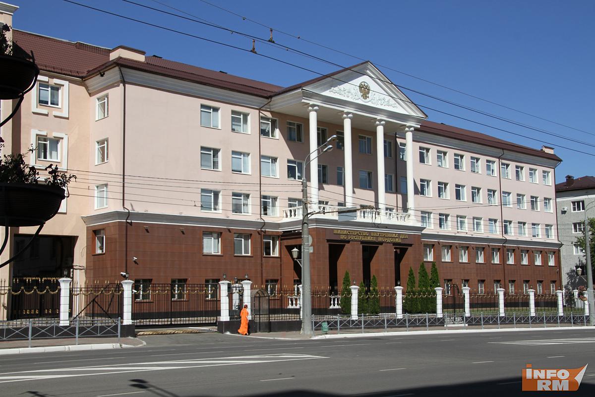 Молодой житель Саранска увлекся экстремистской символикой и литературой