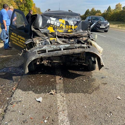 Молодой водитель «десятки» врезался в «КАМАЗ» на трассе в Мордовии